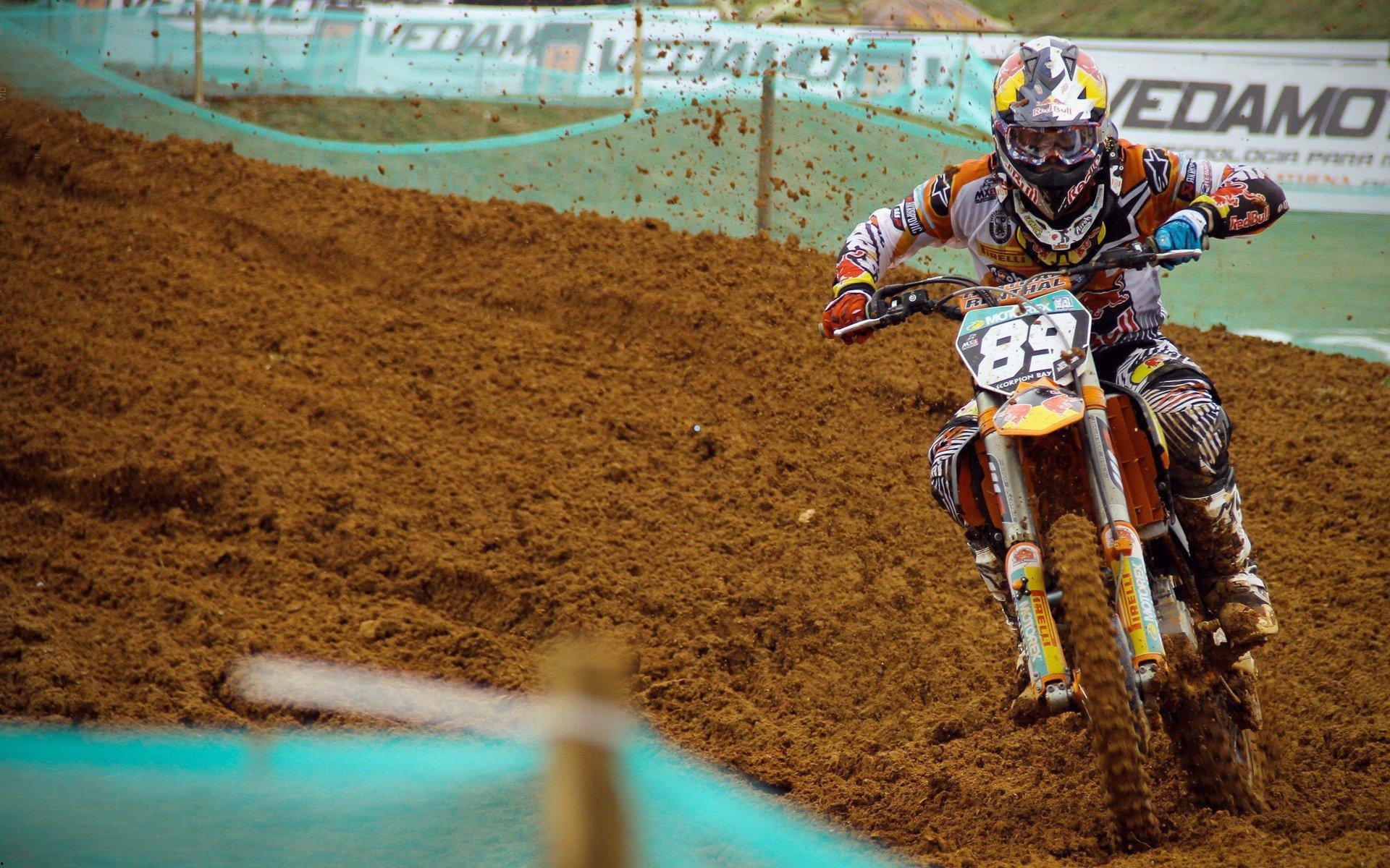 文班亚马缔造篮球新历史,133场轰下3000分1000板500助,荣膺NBA最快中锋里程碑