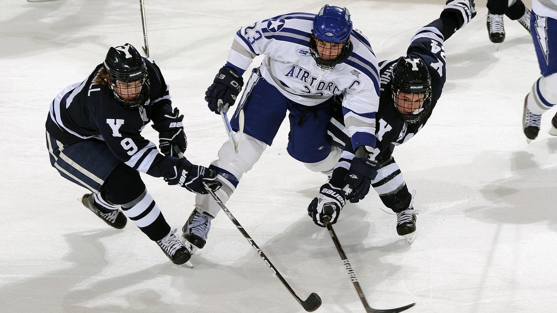 英足总杯第四轮抽签即将揭晓，伯恩茅斯迎战未知对手，挑战杯赛命运关键节点