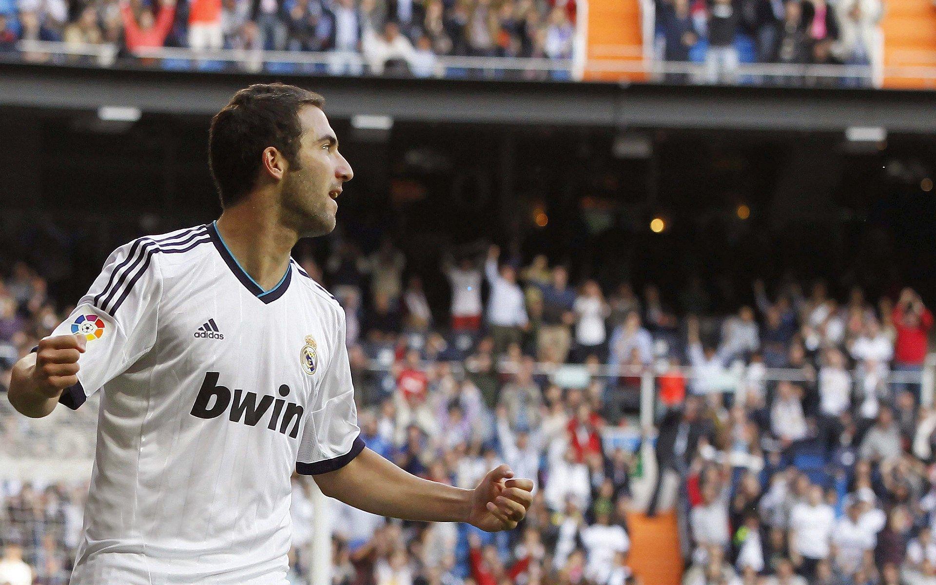 克洛普时代利物浦，进攻速率登峰造极，红色风暴重塑足球美学